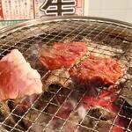 キンキン麦酒とプリッと小腸 近江牛畜産すだく - 