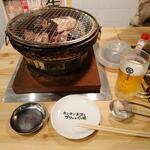 キンキン麦酒とプリッと小腸 近江牛畜産すだく - 