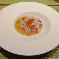ラ ターブル ド クラージュ - サーモンとイクラのマリネ