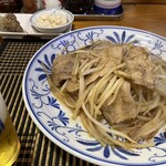 季節の料理あかまる - 豚もやし炒め