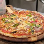 トリワイン ＰＩＫＯＳＨＨＨＵ - お任せのピザ