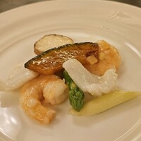 中国料理 彩龍 - 海老と烏賊のあっさり炒め﻿