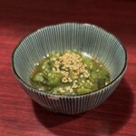 醸し屋 素郎slow - お通し、オクラの4倍酢