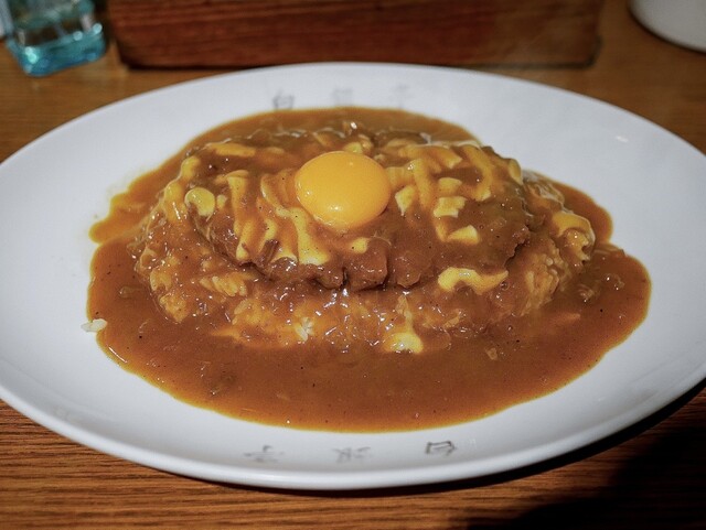 Curry Senmonten Hakugintei Itwu biru ten, Osaka, Japan