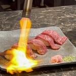 焼肉たまき - 炙ります