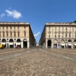 Ristorante SCAT_TO - Piazza San Carlo 北北東に向いて