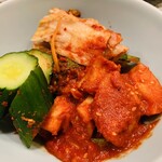 照月苑 - キムチ盛り合わせ辛旨ー♪