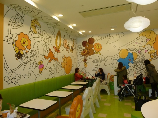 The Photo Of Interior Pon De Lion Park By Mister Donut 2th Page Tabelog