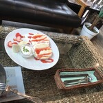 ストロベリーカフェ ルアナ - 予約しておいたソファー席