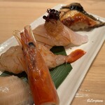 すし酒場すさび湯 - 赤海老､縞鯵､鰻のにぎり