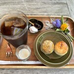 GAFLO CAFE by Flower FIELD