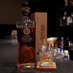 DEN - ラビットホール ケイブヒル