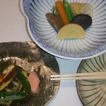 由布院 玉の湯 - 煮物野菜とイサキの塩焼き