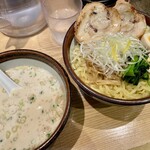 俺流塩らーめん 表参道店 - 超つけ麺（大盛り、こってり）