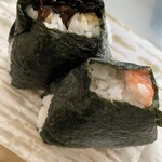 おおもり家 - 明太子おにぎりと 昆布おにぎり⟡.·*.握りたて 熱々で 美味しいﾃﾞｽ♡♡‹‹\(´ω` )/››