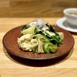 洋食 おがた - 盛り付けもハイセンス