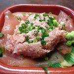 海鮮丼 丼丸 - まぐろネギトロ丼（525円）