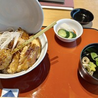 炭焼きうなぎ・かしわ 登河 池下店 - 