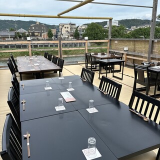 【川床】テーブル席になりました！