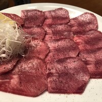 松阪牛炭火焼肉 東海亭 - 