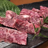 松阪牛炭火焼肉 東海亭 - 