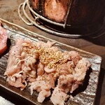 炭火焼肉 焼きしゃぶ にく式 - 