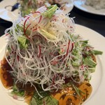 モデスティ - マグロのレアグリル（大葉スイートソース）