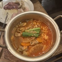 炭火焼肉ホルモン うしごろ 中目黒店 - 
