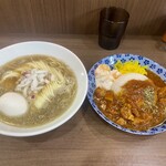 ヌードル＆スパイスカレー 今日の1番 - 朝限定セット ¥1.000-(税込)