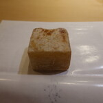 富小路 やま岸 - 焼きくず餅