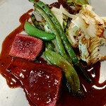 コムトゥヴ - リクエスト予約♡夏鹿ロースト⭐️グランヴヌールソース❤️ベリーの華やかさが上品なグランヴヌールソース♪サクサクとした歯触りの夏鹿があっさりと美味しい♪♪( ´▽｀)