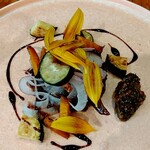 コムトゥヴ - 夫はオードブルも夏鹿コンフィで夏鹿尽くし♡4時間煮込むそうです。ほろほろな夏鹿コンフィと夏野菜がとても合う！とお野菜嫌いの夫が美味しく頂けました♪