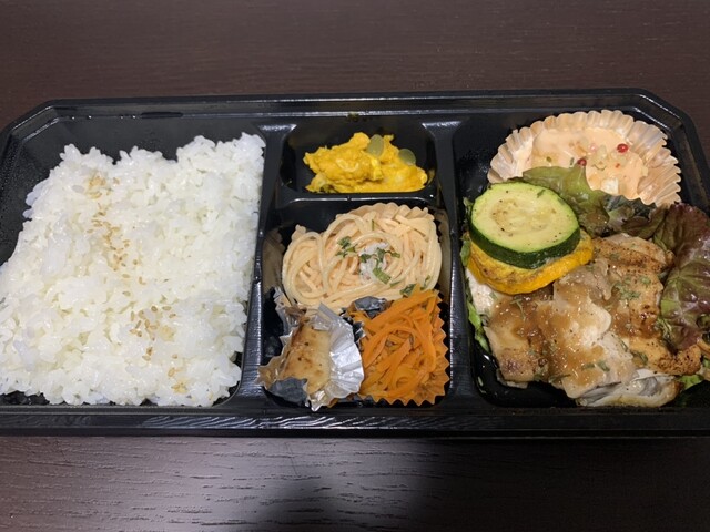 DELICATESSEN 164+（デリカテッセン イチロクヨン+） - 釧路（惣菜・デリ）の写真