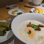 三輪山本 お食事処 - 柿の葉ずし　　　　　白髪