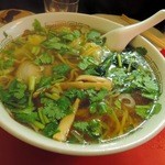 餃子の店 蘭州 - 2014.3ワンタン麺香菜のせ