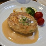 キッチン ブルー グローブ - 横から、マスカルポーネと海老のジュ・ソースはタップリ！！