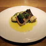 スガハラ - 長崎 伊佐木（イサキ） グリル & 伊佐木の卵 + 米沢 ズッキーニ