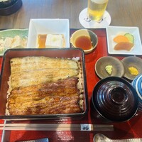 菊水楼 うな菊 ホテル椿山荘東京店 -  菊水楼 うな菊 ホテル椿山荘東京店 -