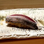 匠 進吾 - 酢〆の鰯も、とろりと美味しい。