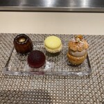 ドミニク・ブシェ・キョート・ル・テッパンヤキ - 