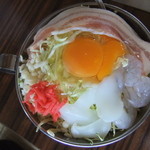 江戸前汽船 もんじゃ屋形船 - 始めの三品（ミックスお好み焼き)