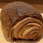 ブランジェリー ラ・フォンティヌ・ドゥ・ルルド - パン・オ・ショコラ