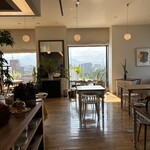 Moliere Cafe　降っても晴れても - 