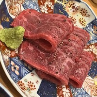 神戸焼肉 金虎 - 