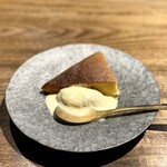 温石 - 半熟カステラ 玉蜀黍のアイスクリーム