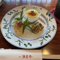 横浜瀬里奈 ステーキドーム - 