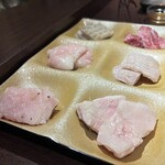 焼肉ホルモン はねいし - 