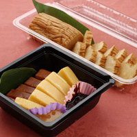女将仕込みの酒の肴セット（チーズの味噌漬け２種、沢庵の燻製）