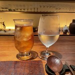カモシヤ クスモト - サンピン茶とお水