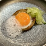 カーサ・デル・チーボ - 海鞘の焼きリゾット　卵黄　優しい皿が続いた後にドカンと濃厚な皿。すごく面白い。　